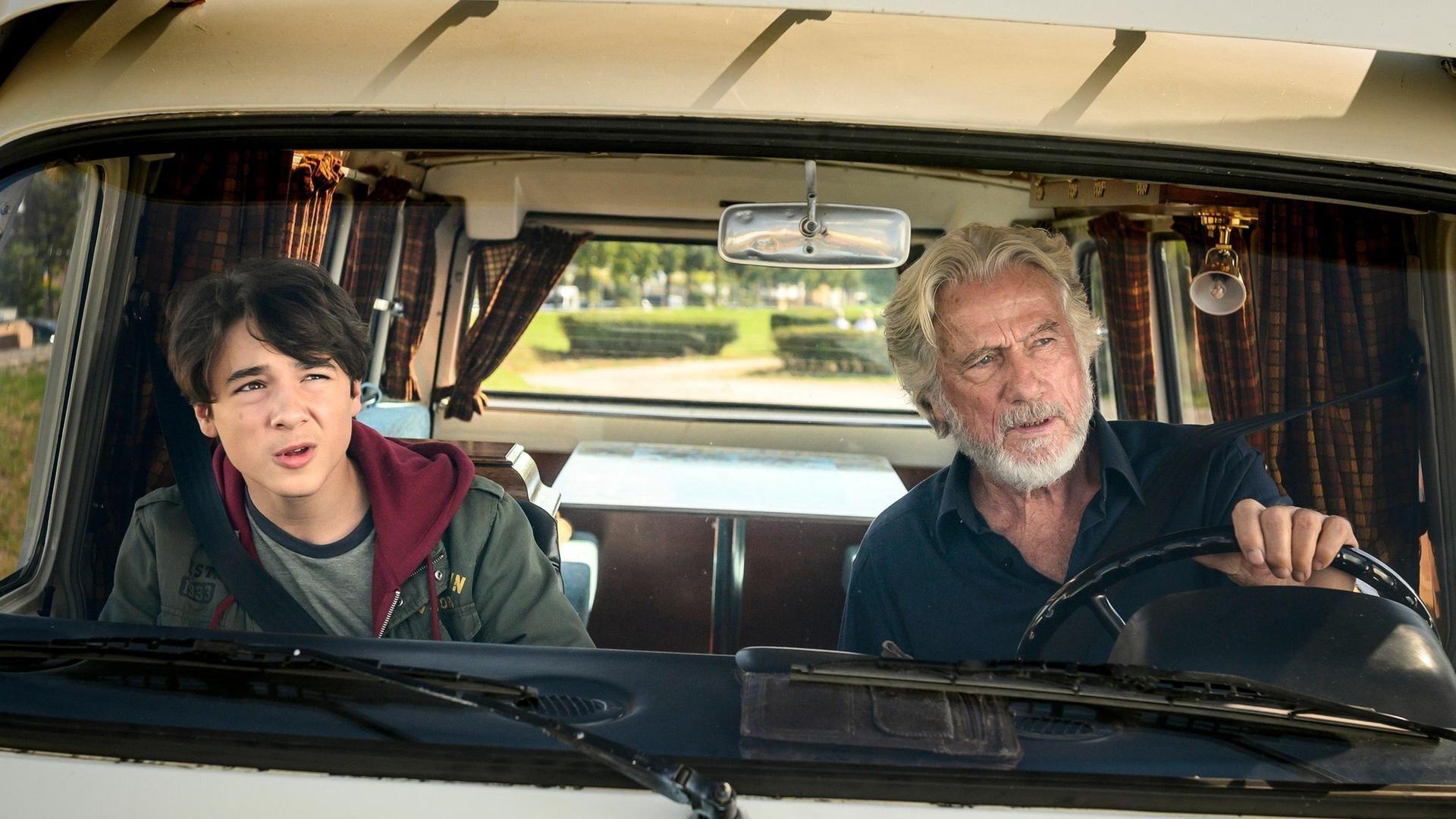 The old Man and the Pain in the Neck 2020 movie scene