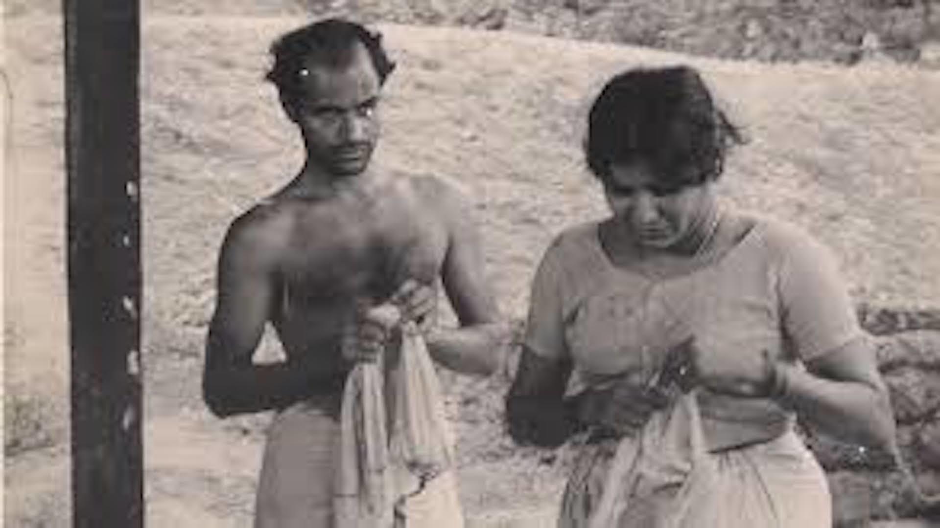 Kodiyettam 1978 movie scene