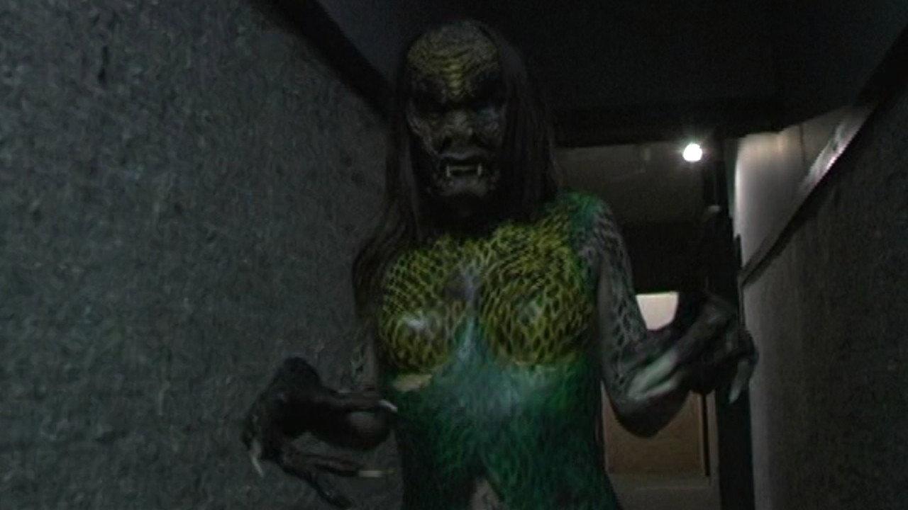 Queen Cobra 2007 movie scene