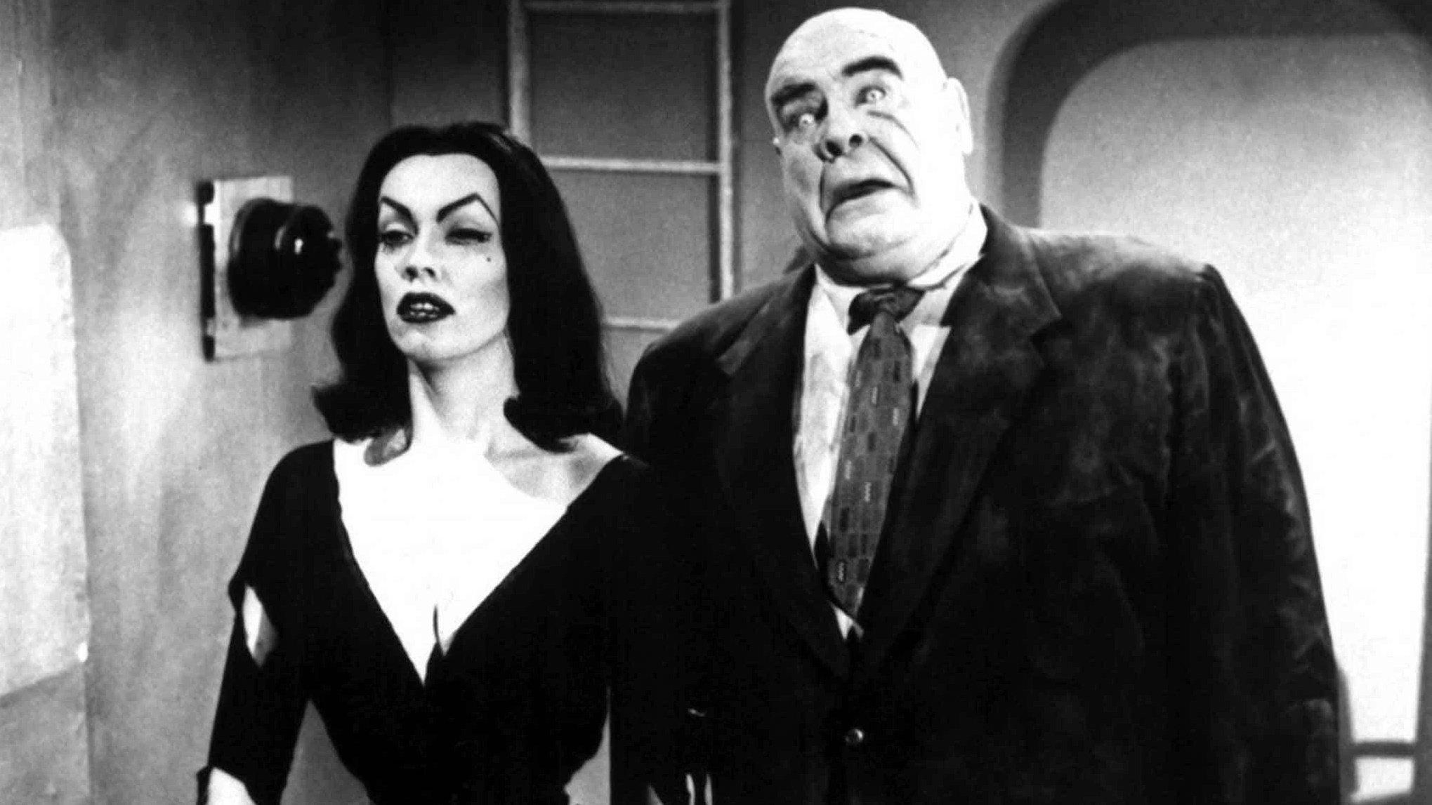Plan 9 from Outer Space 1957 movie scene