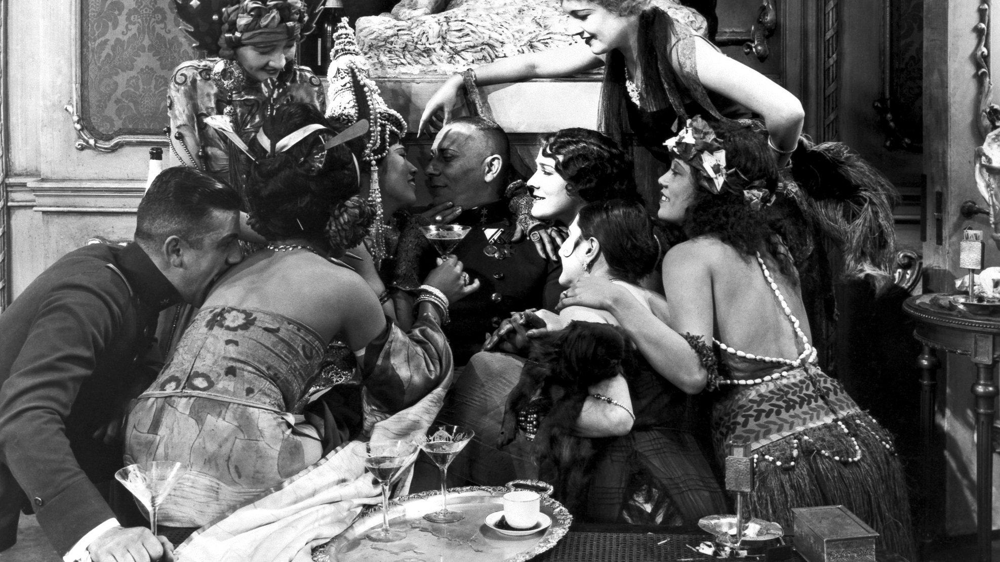 The Wedding March 1928 movie scene