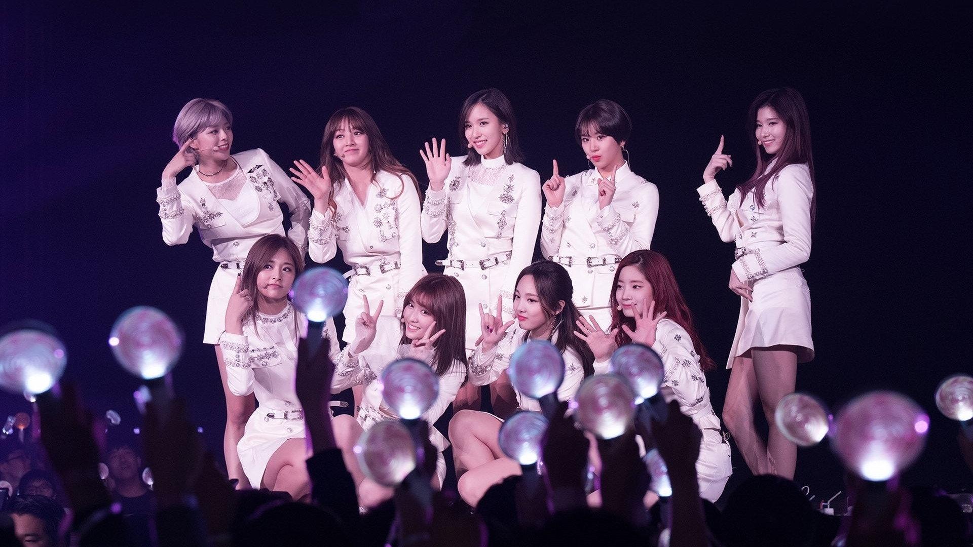Twice 1st Tour: Twiceland – The Opening 2017 movie scene