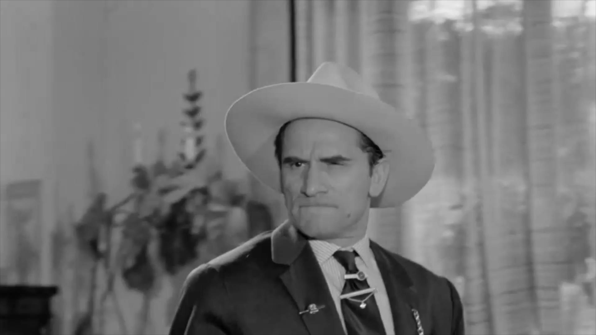 The Man Who Returned from the Plates 1969 movie scene