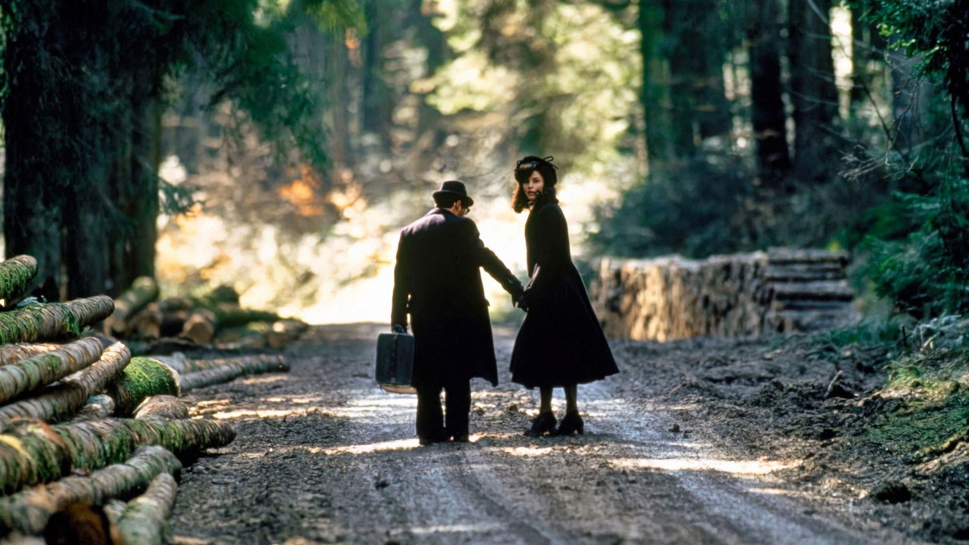 Les Miserables 1995 movie scene