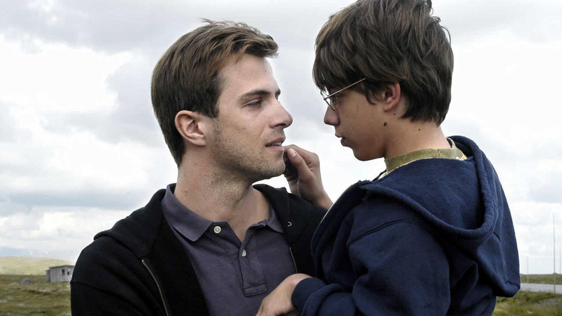 The Keys To The House 2004 movie scene