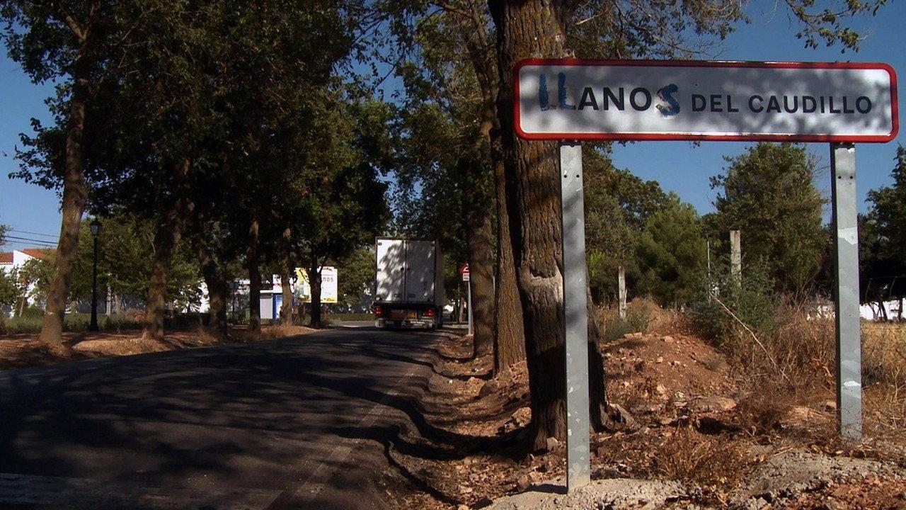 Franco's Settlers 2013 movie scene