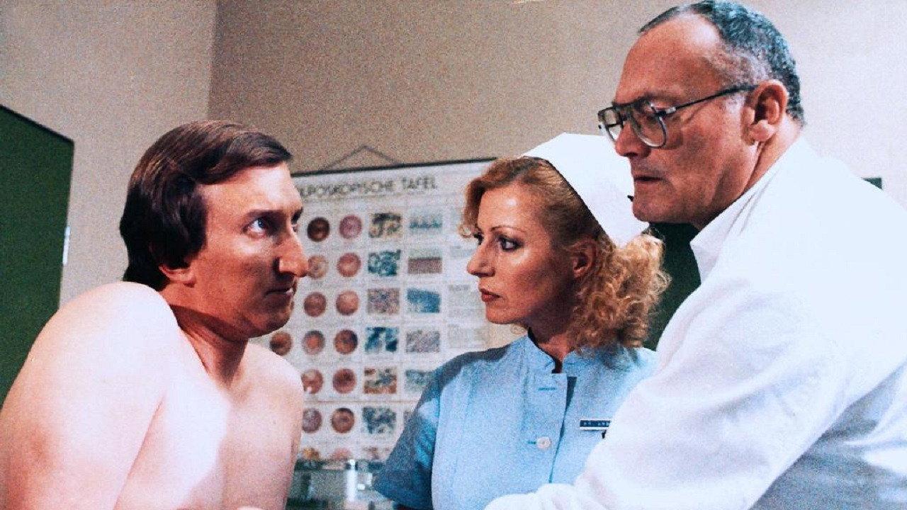 Love Pains 1985 movie scene