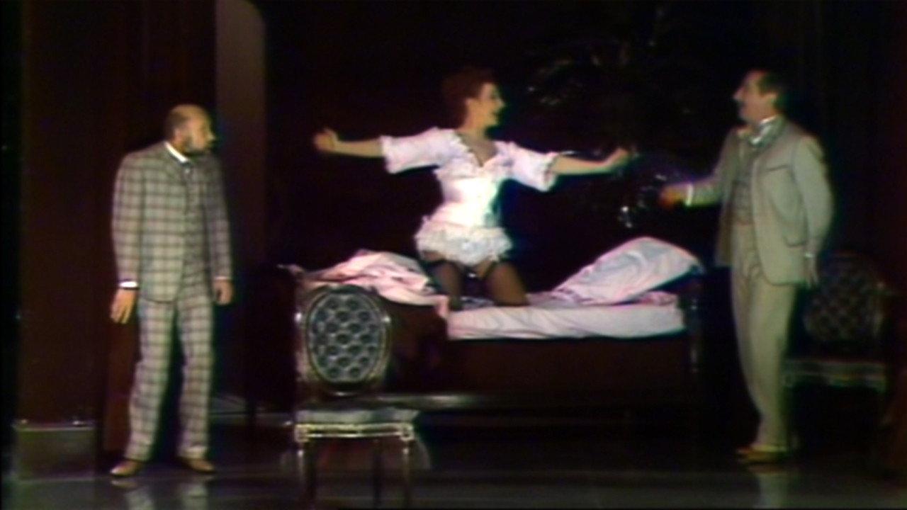 La Dame de chez Maxim 1981 movie scene
