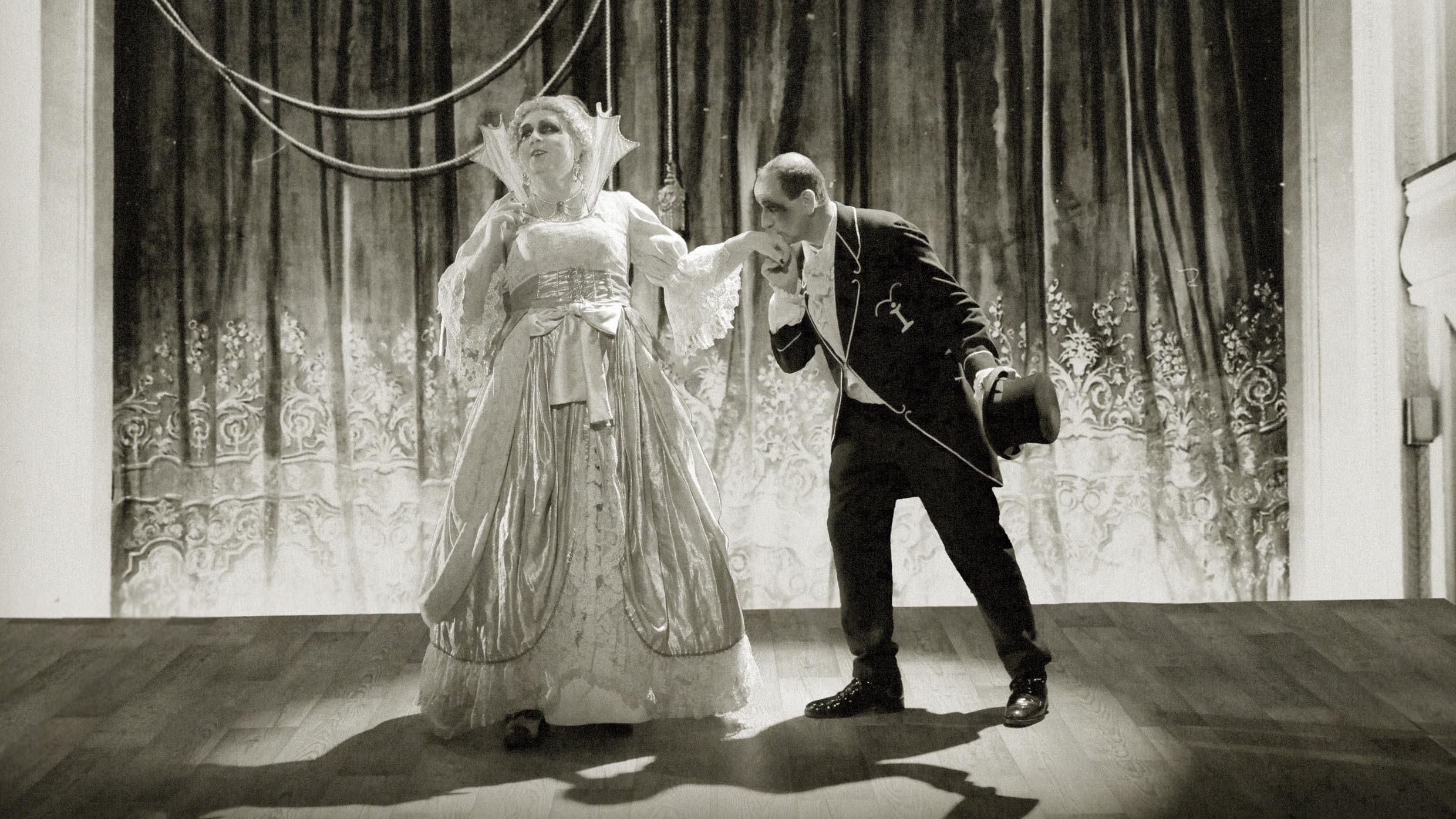 D'Belle Epoque 2012 movie scene