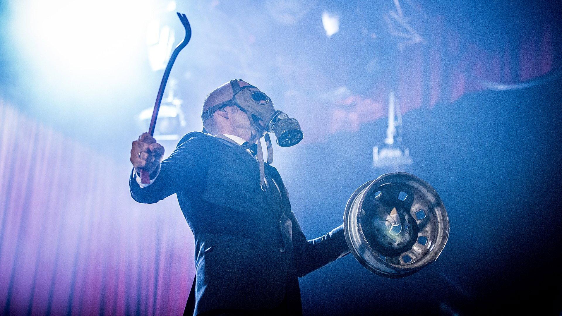 Kaizers Orchestra - Live i Oslo Spektrum 2011 movie scene