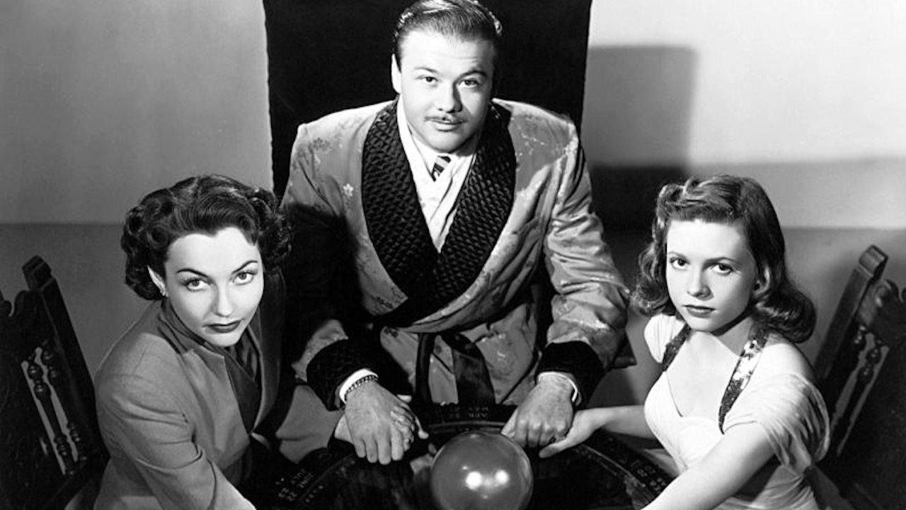 The Amazing Mr. X 1948 movie scene