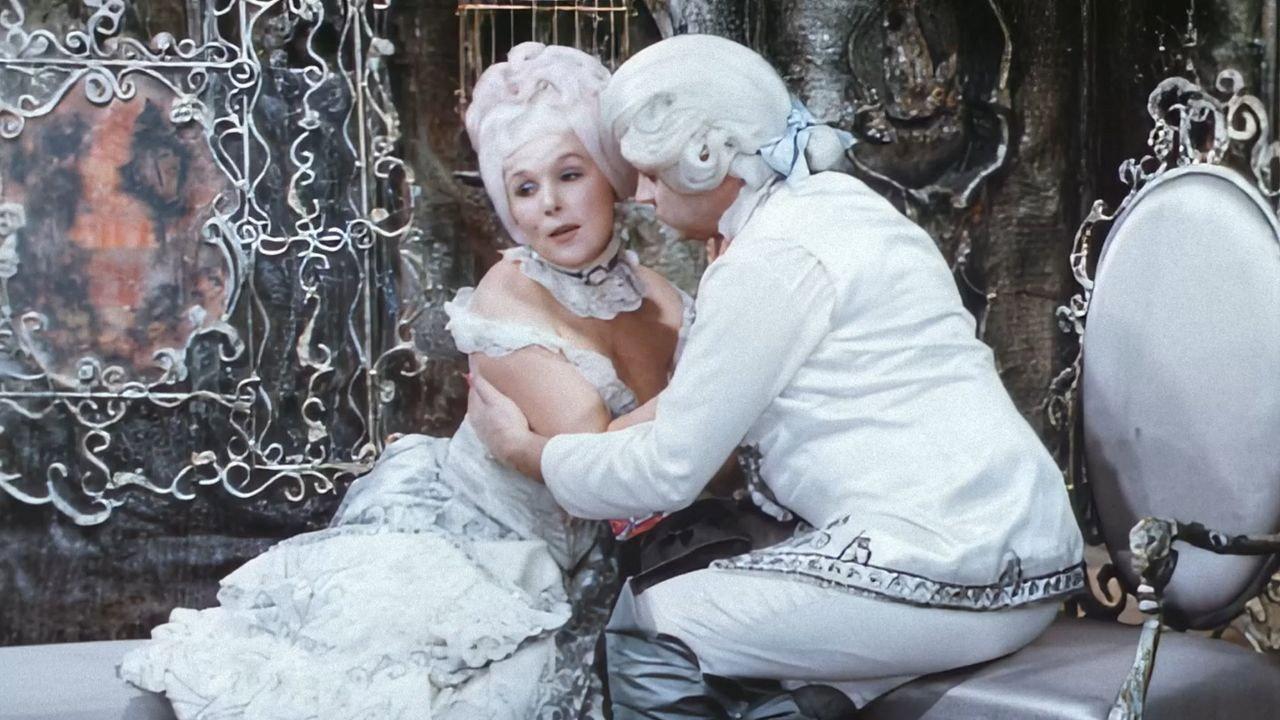 Mad Day or Figaro Wedding 1974 movie scene