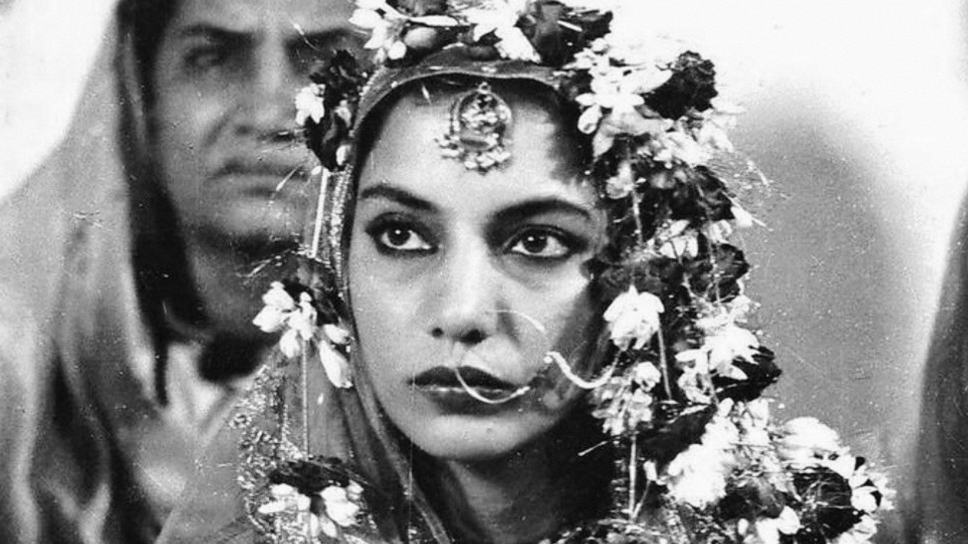 Anjuman 1986 movie scene