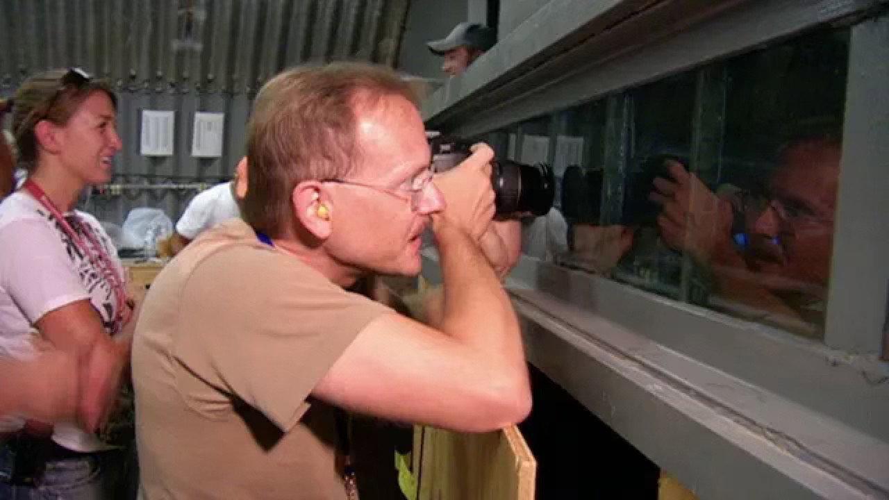 24 Hours After: Asteroid Impact 2009 movie scene