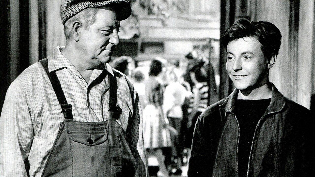 Rue de Paris 1959 movie scene