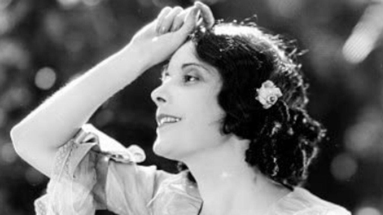 East Lynne 1925 movie scene
