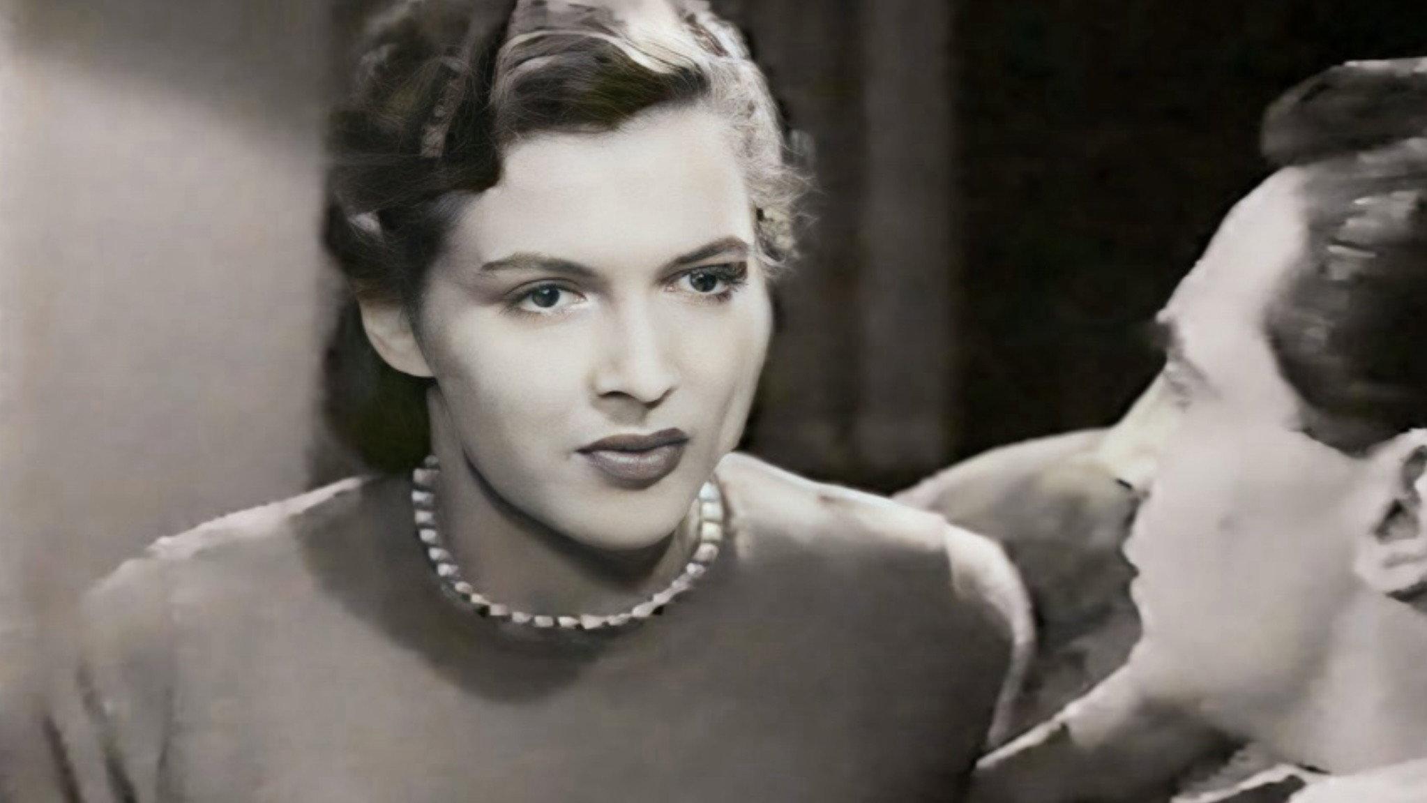 Death of an Angel 1952 movie scene