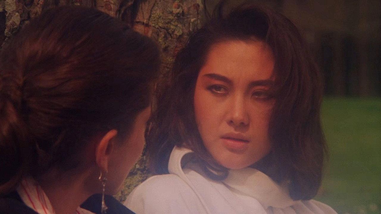 Emma in Paris 1988 movie scene