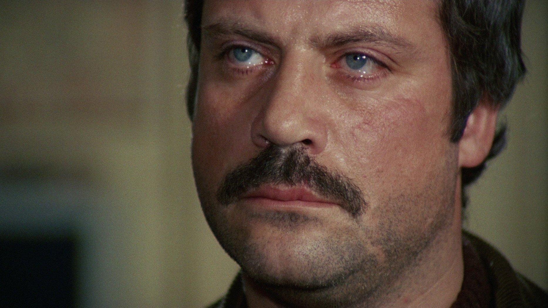 Revolver 1973 movie scene