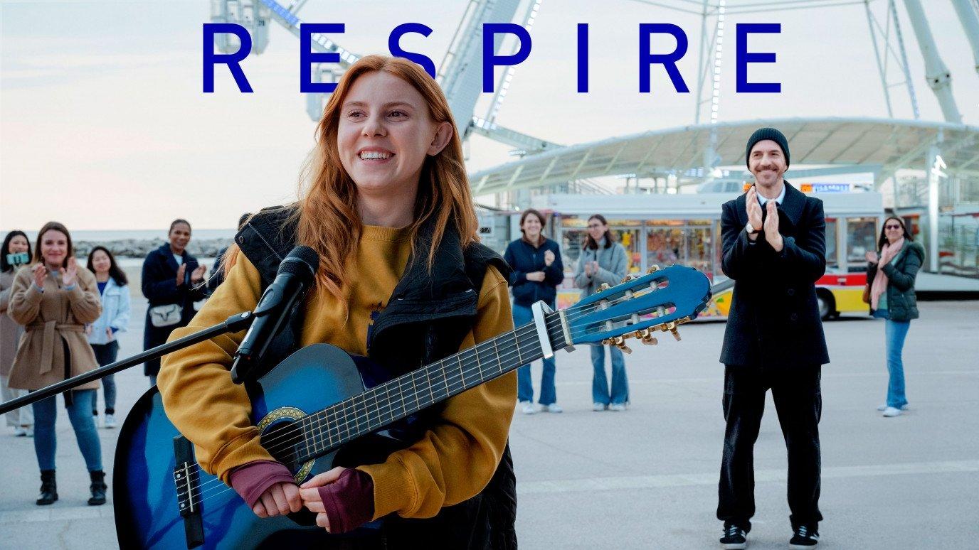 Respire 2023 movie scene