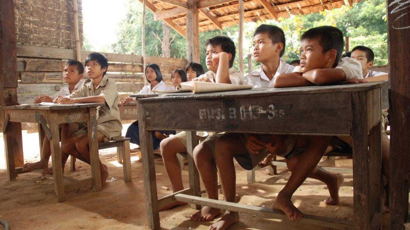 The Country Teacher of Ban Nong He Yai 2010 movie scene