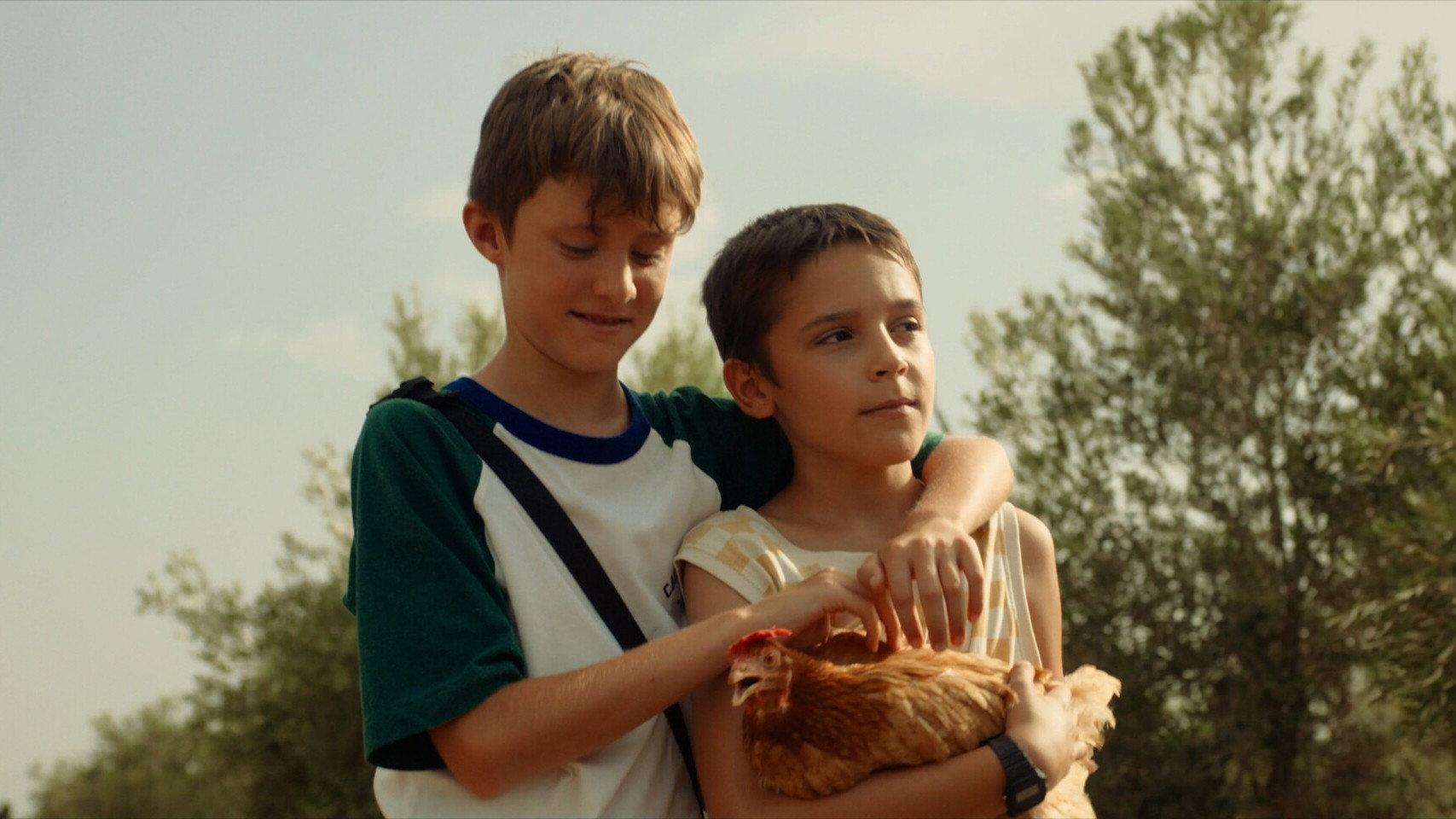 Gallina 2025 movie scene