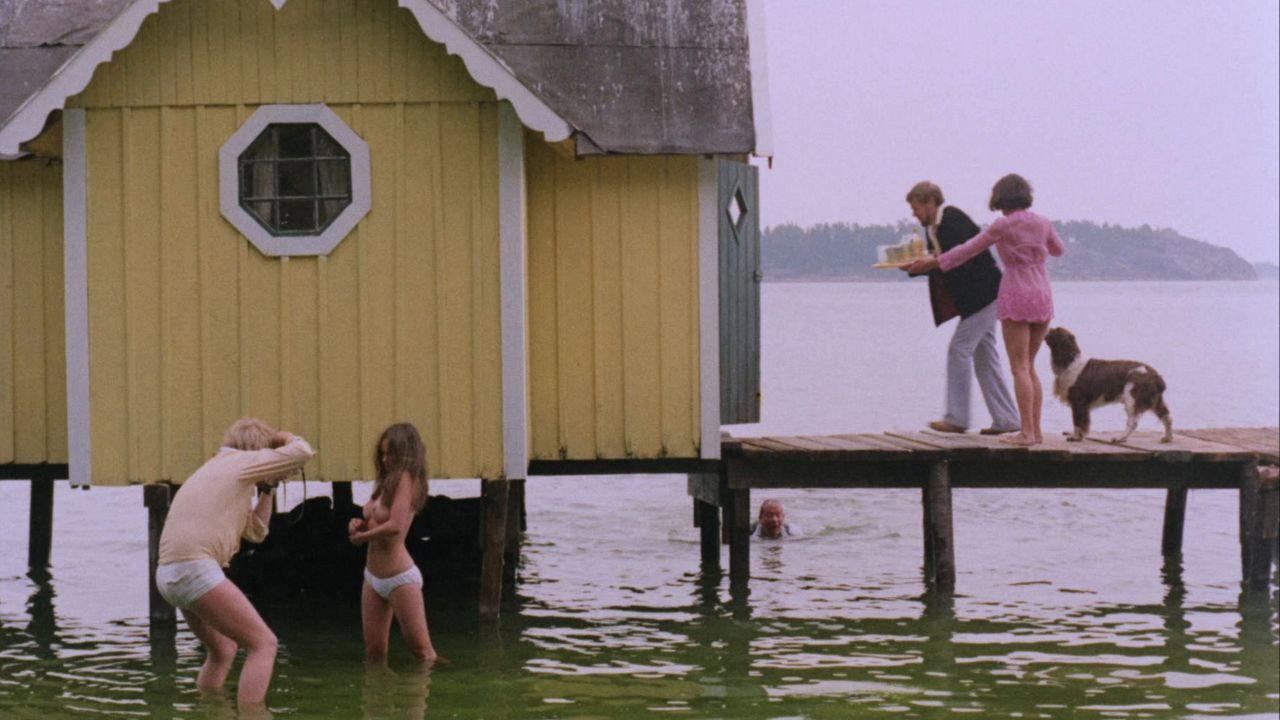 Dog Days 1970 movie scene