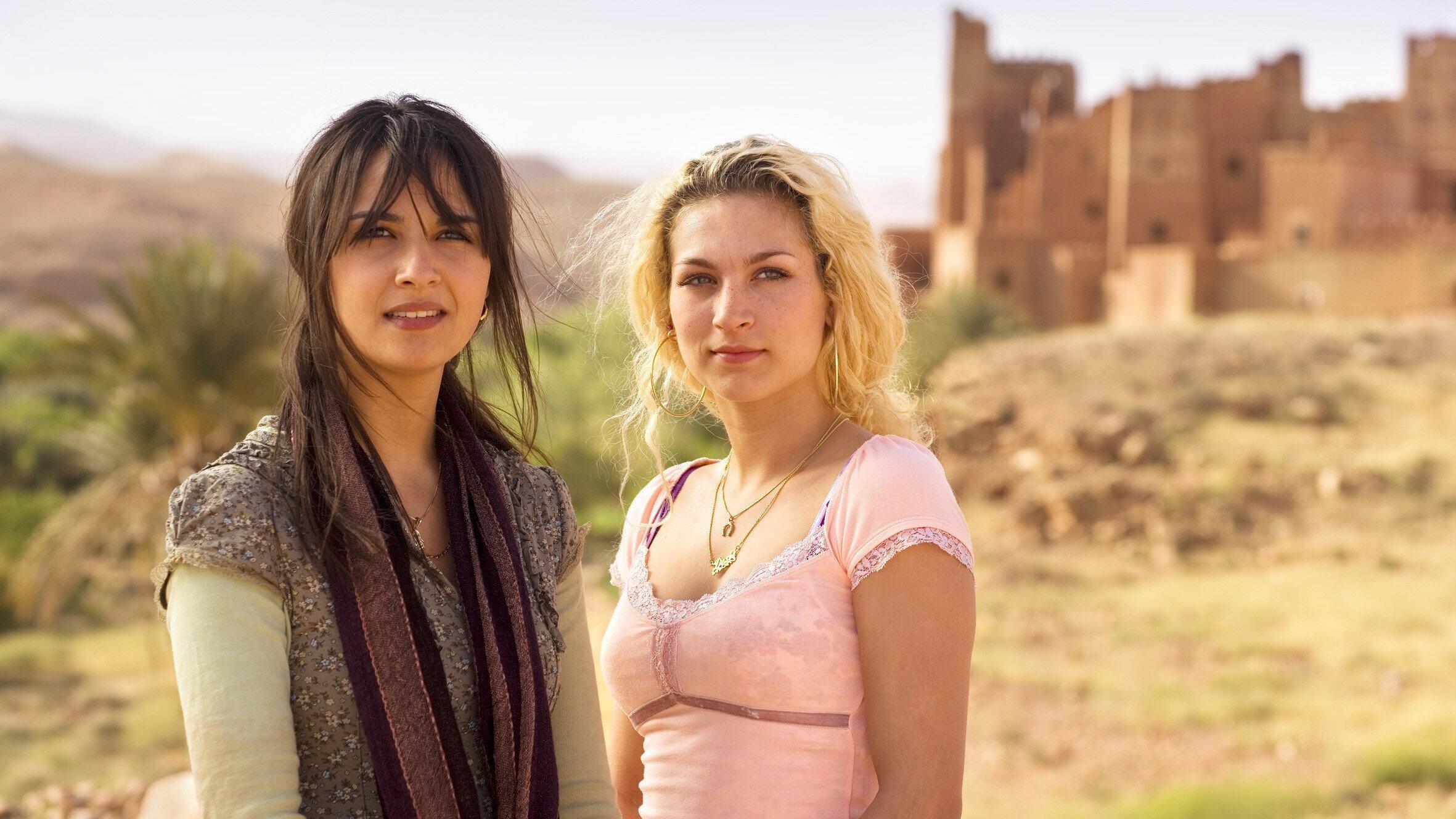 Dunya & Desie 2008 movie scene