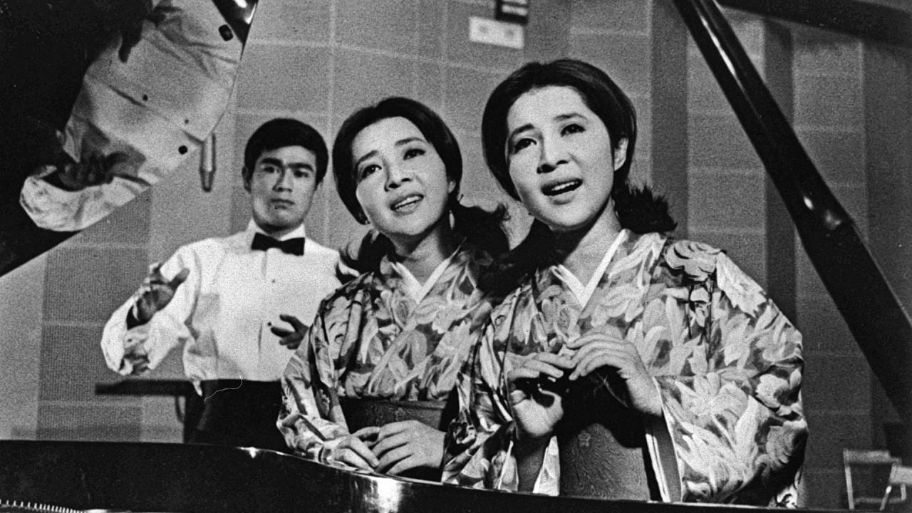 Dash to the Sun 1966 movie scene