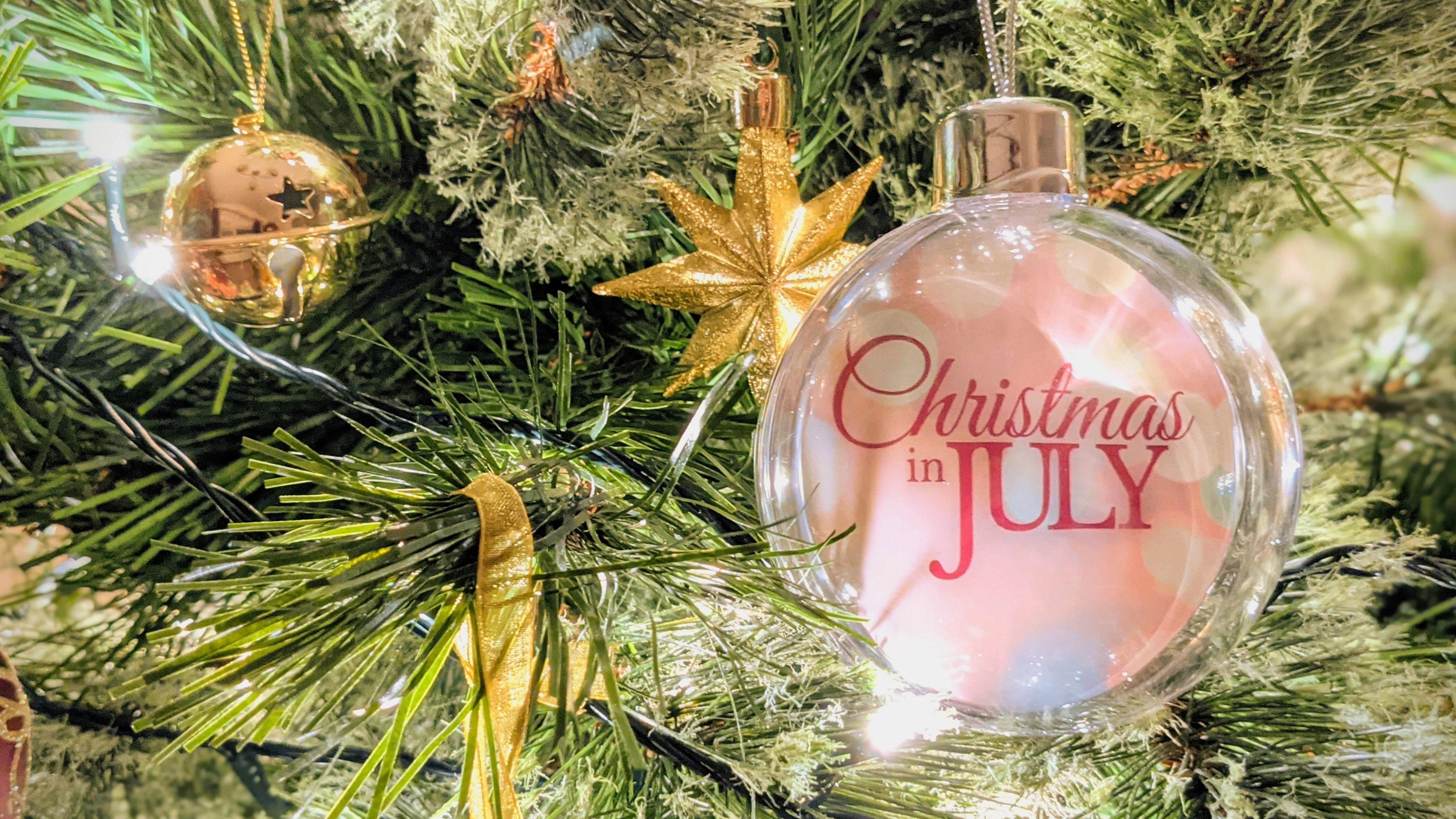 Christmas in July movie scene