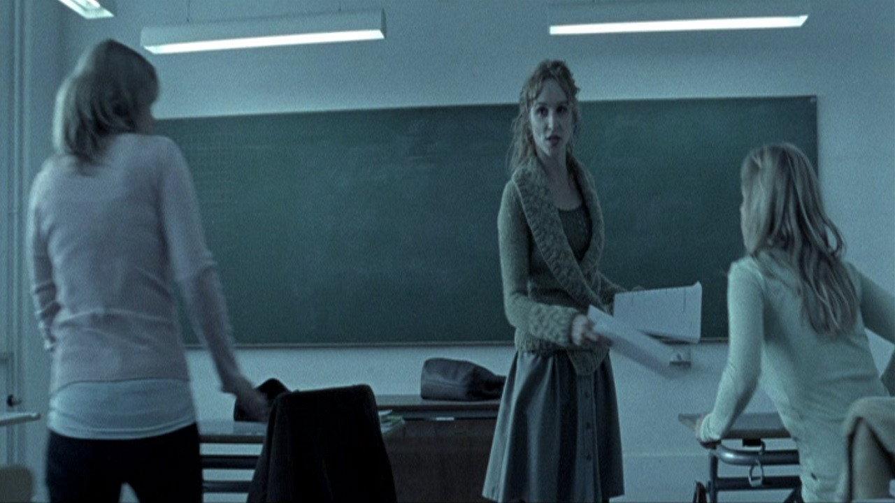 Cecilie 2007 movie scene