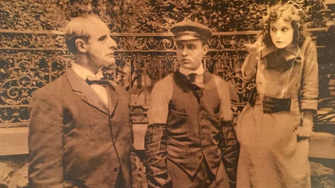 The Moth 1917 movie scene