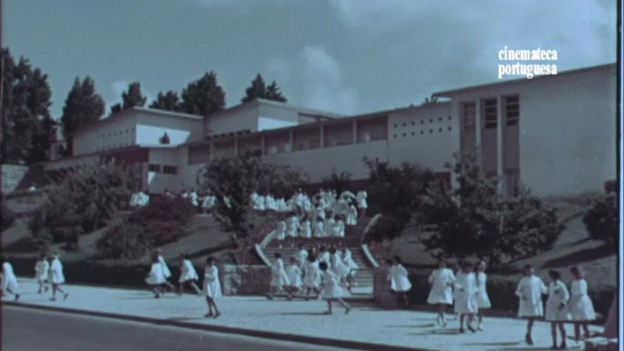 Escolas de Portugal 1962 movie scene