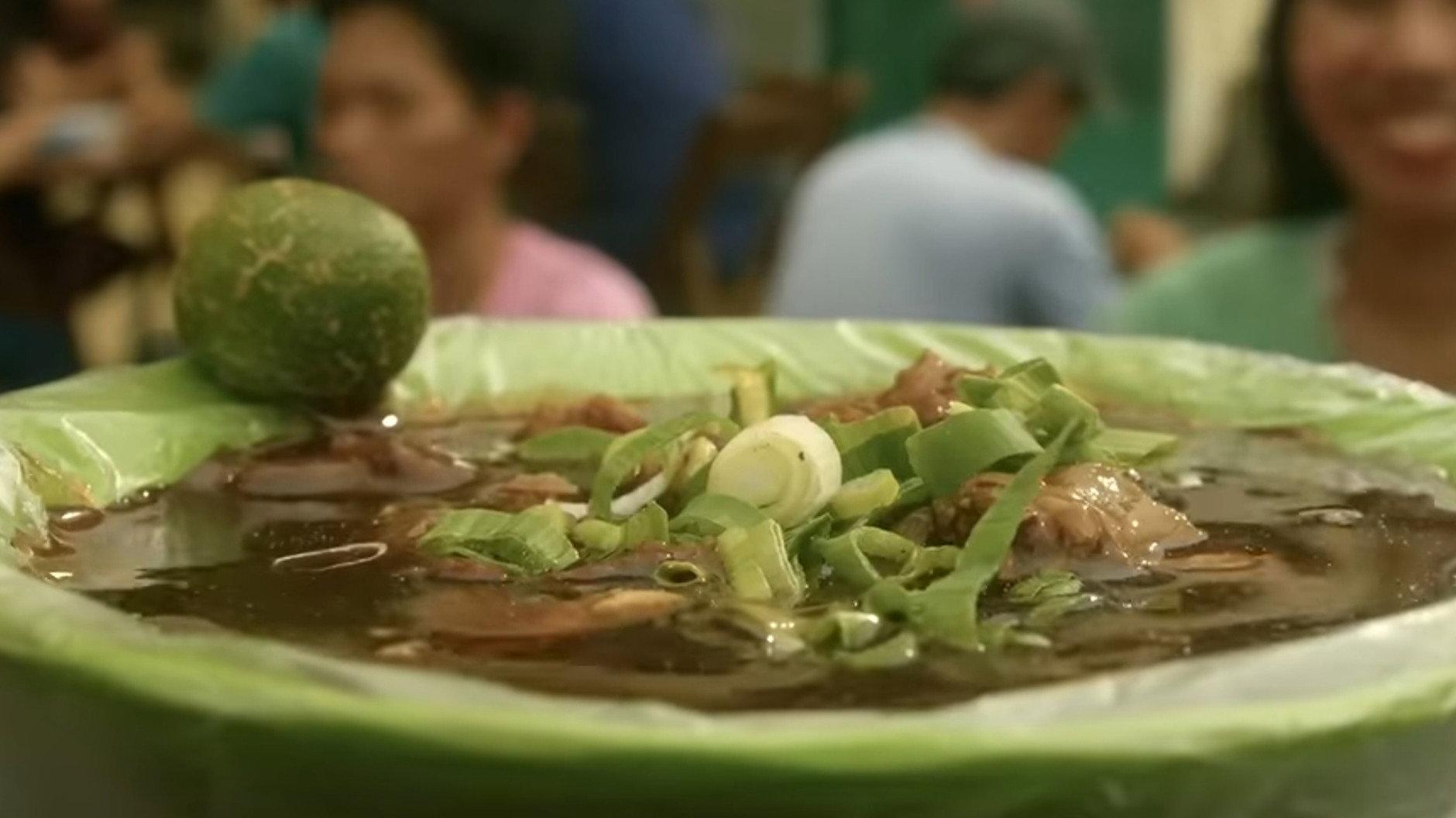 Ang Pinakamasarap na Pares sa Balat ng Lupa 2026 movie scene