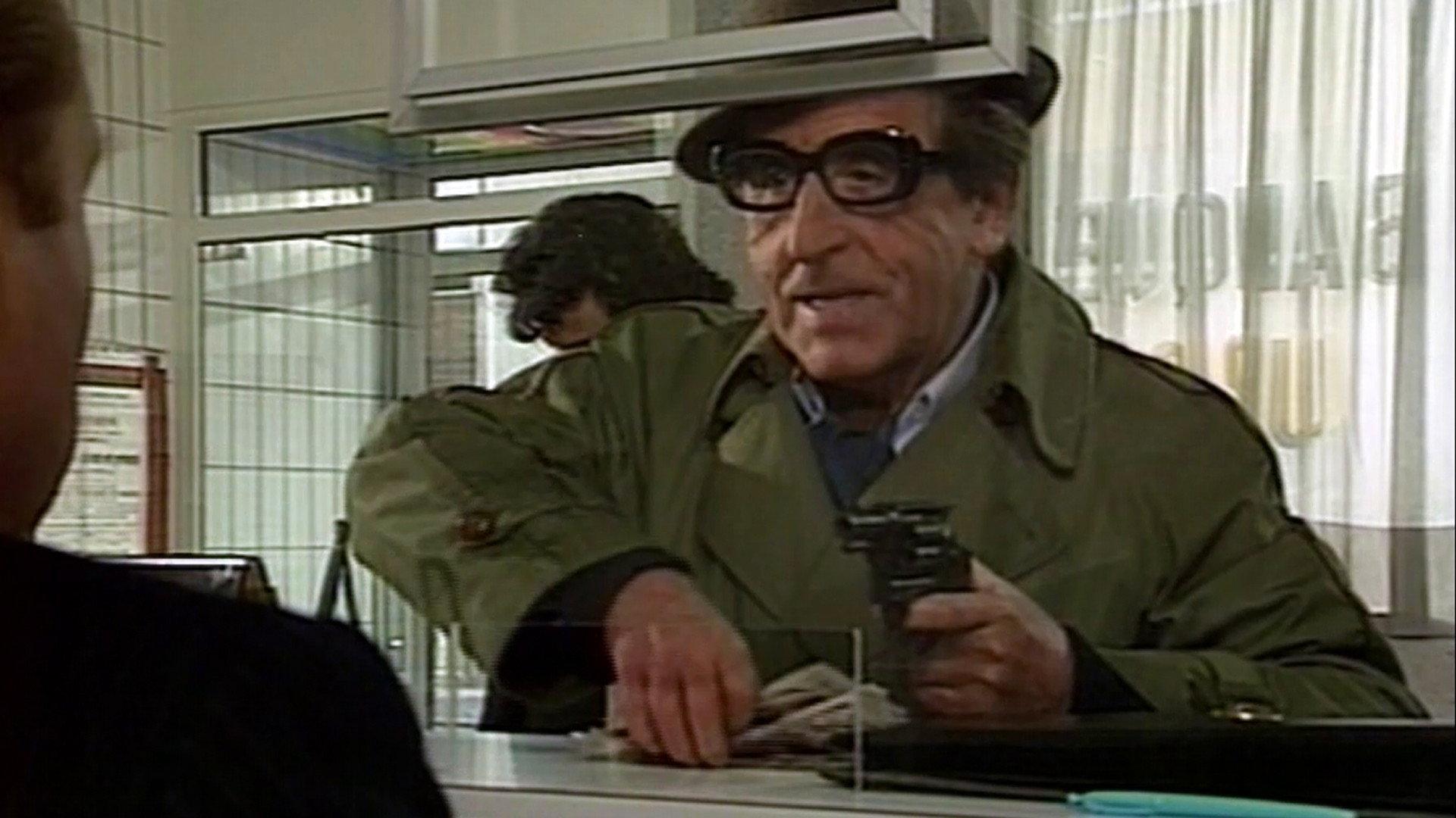 La Grande Embrouille 1990 movie scene