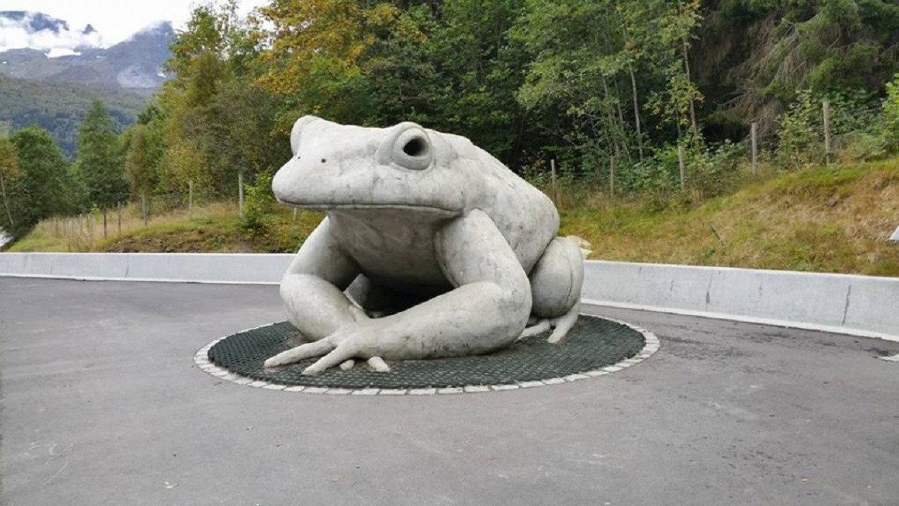 A Toad Story 2015 movie scene