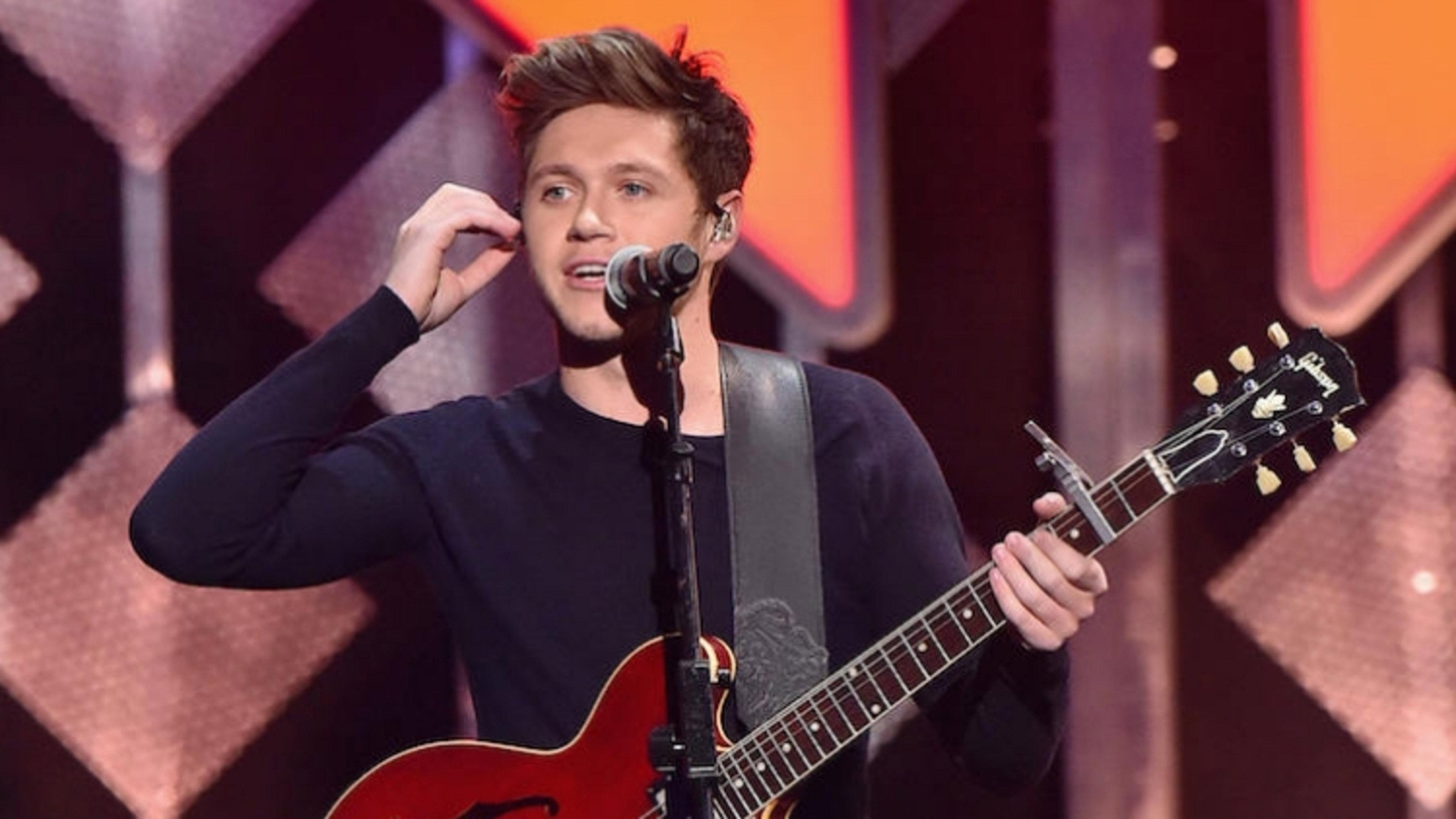 iHeartRadio Jingle Ball 2016 2016 movie scene