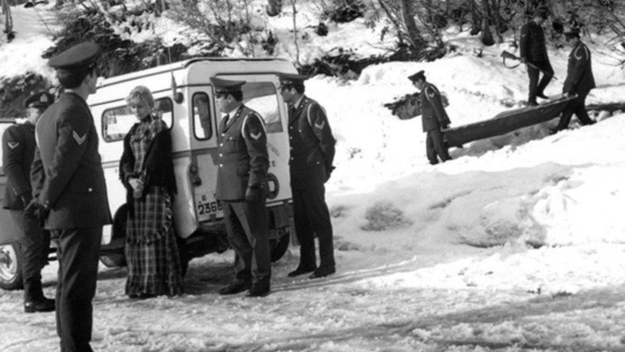 Naked in the Snow 1974 movie scene