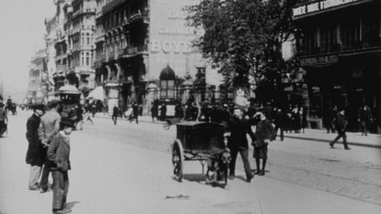 Bruxelles, Boulevard Anspach 1897 movie scene