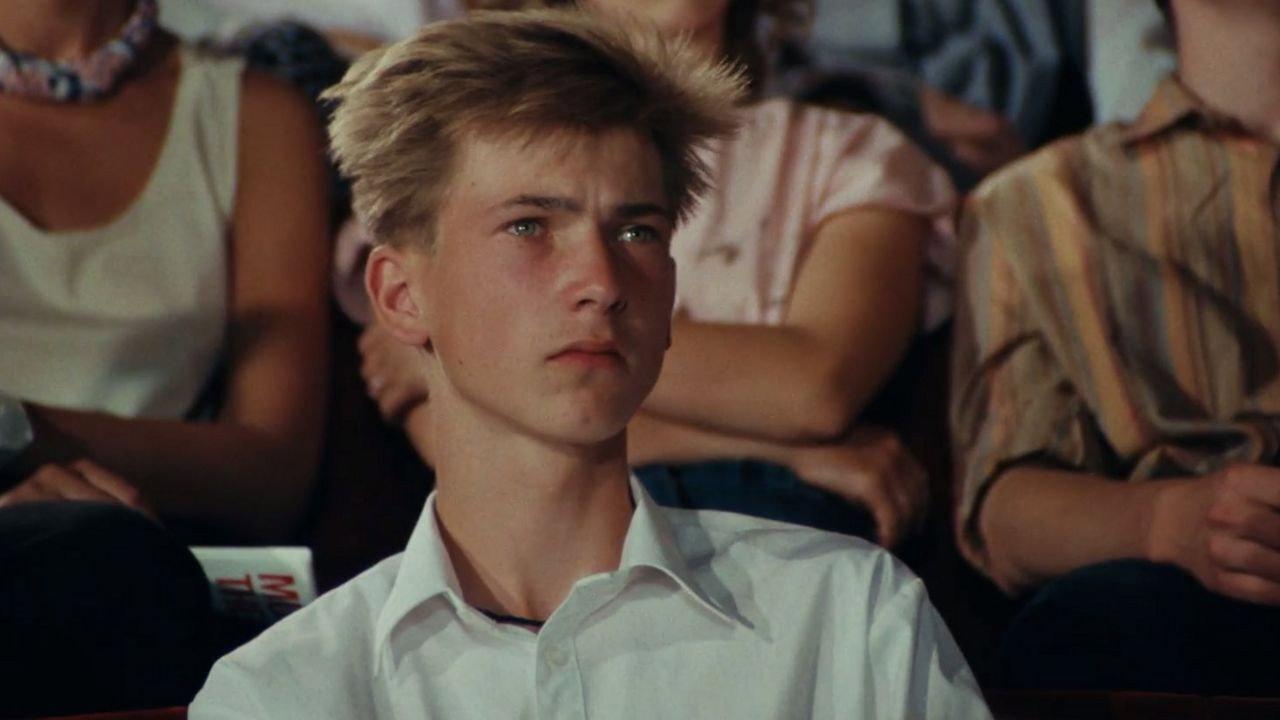 Abschiedsdisco 1990 movie scene