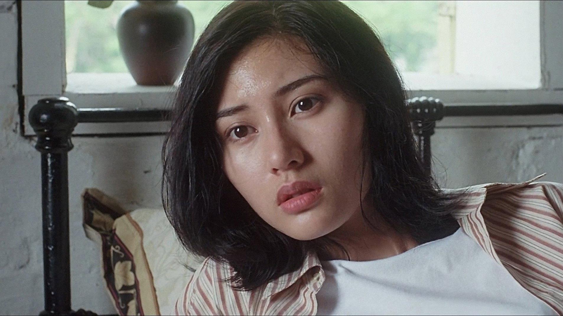 The Other Side of the Sea 1994 movie scene