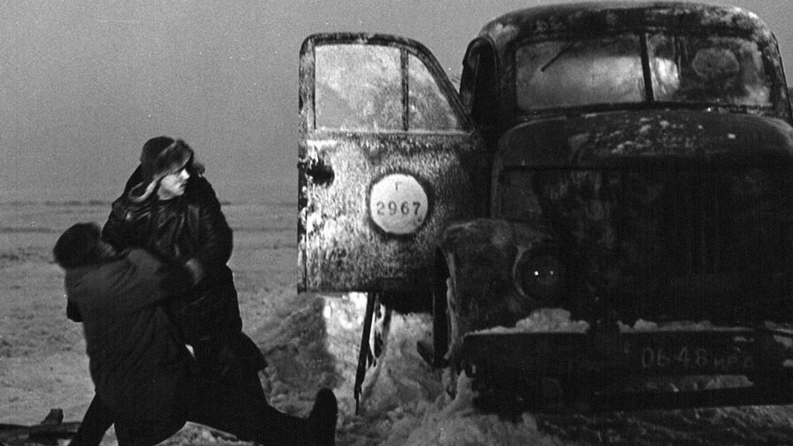 A Trip Without a Load 1963 movie scene