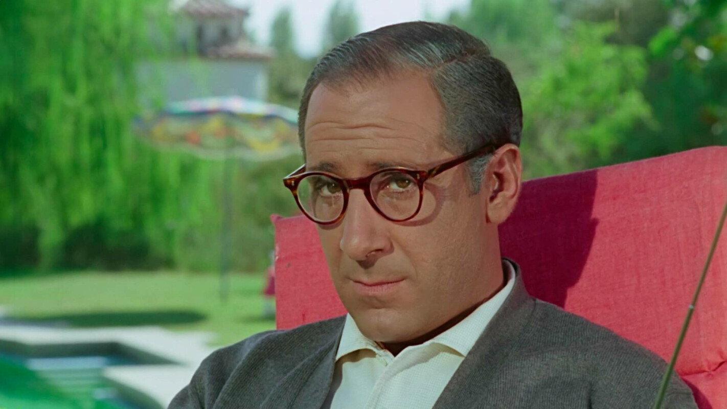 Why Does Your Husband Deceive You? 1969 movie scene