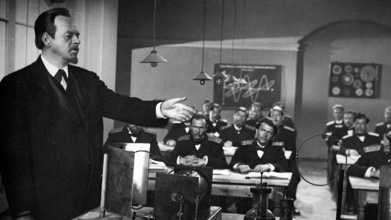 Alexander Popov 1949 movie scene