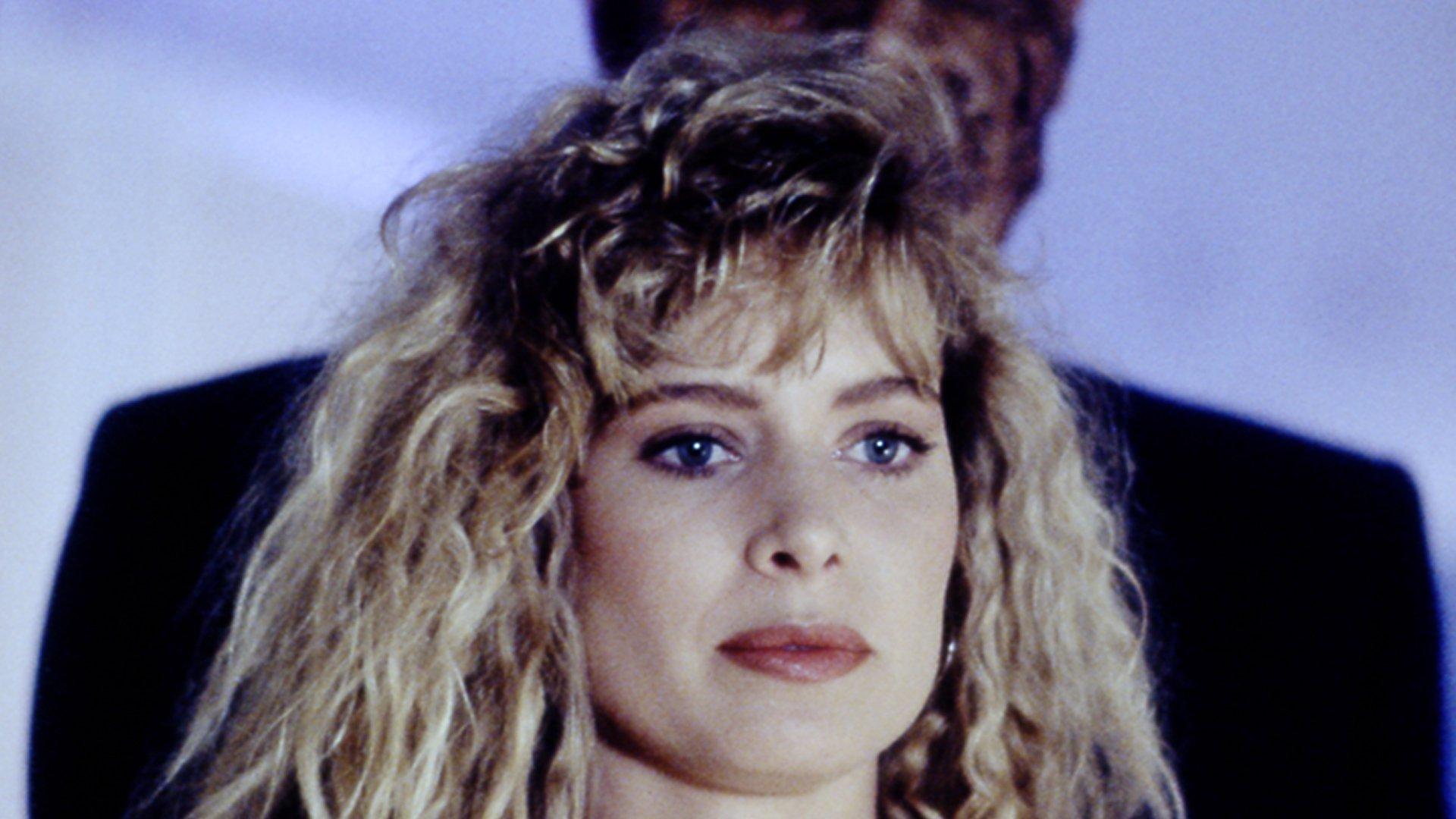 976-EVIL II 1992 movie scene