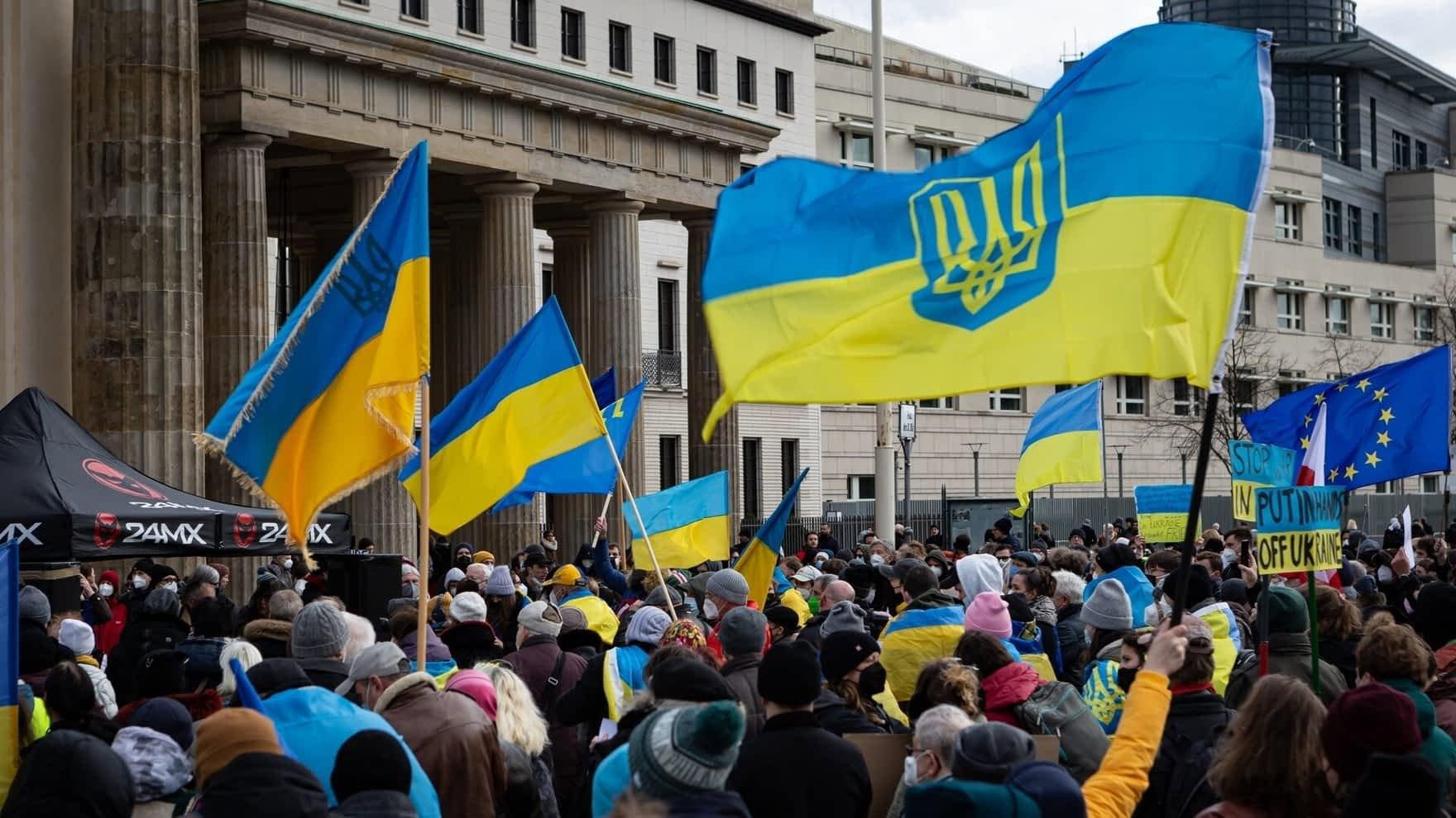 Unis pour l'Ukraine 2022 movie scene