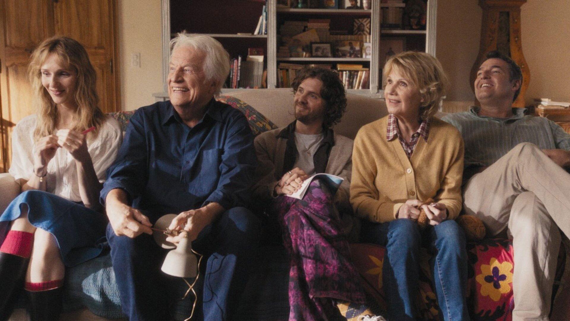 Chers parents 2026 movie scene