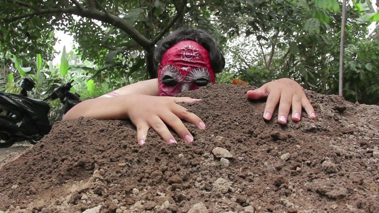 Lembusura 2015 movie scene