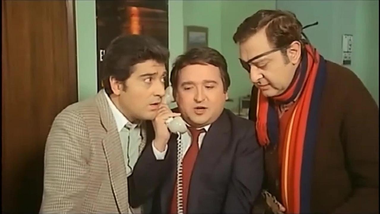 Todos al suelo 1982 movie scene