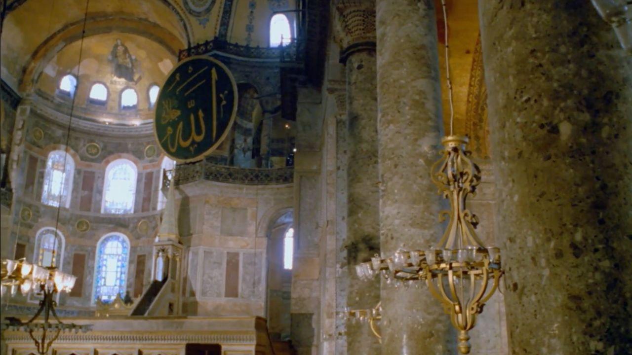 Ayasofya 1991 movie scene